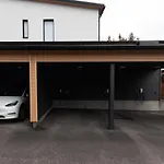 Glorious Semi-detached House, With Yard, Sauna, Parking With Charging