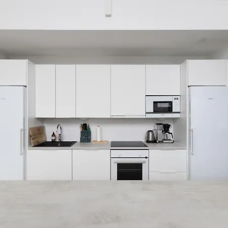 Glorious Semi-detached House, With Yard, Sauna, Parking With Charging אספו