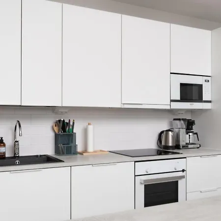 בית נופש Glorious Semi-detached House, With Yard, Sauna, Parking With Charging אספו