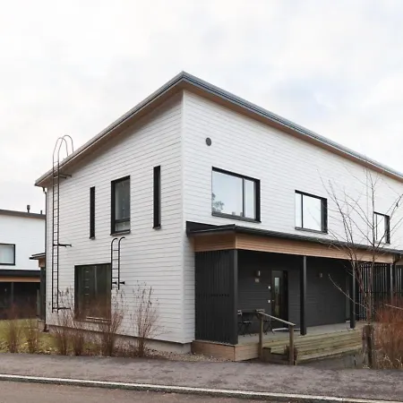 Glorious Semi-detached House, With Yard, Sauna, Parking With Charging Tatil Evi Espoo