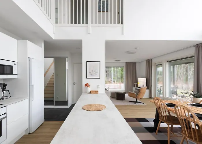 Glorious Semi-detached House, With Yard, Sauna, Parking With Charging * אספו