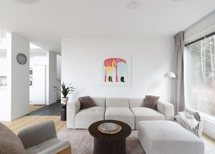 Glorious Semi-detached House, With Yard, Sauna, Parking With Charging Nyaraló