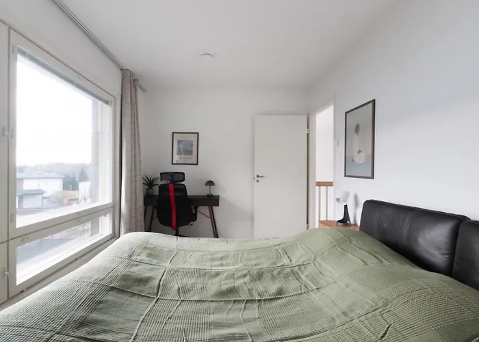 Nyaraló Glorious Semi-detached House, With Yard, Sauna, Parking With Charging Espoo