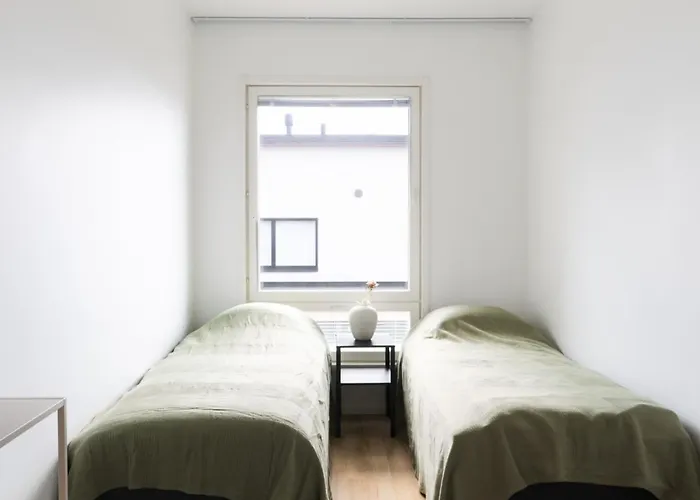 Glorious Semi-detached House, With Yard, Sauna, Parking With Charging * אספו