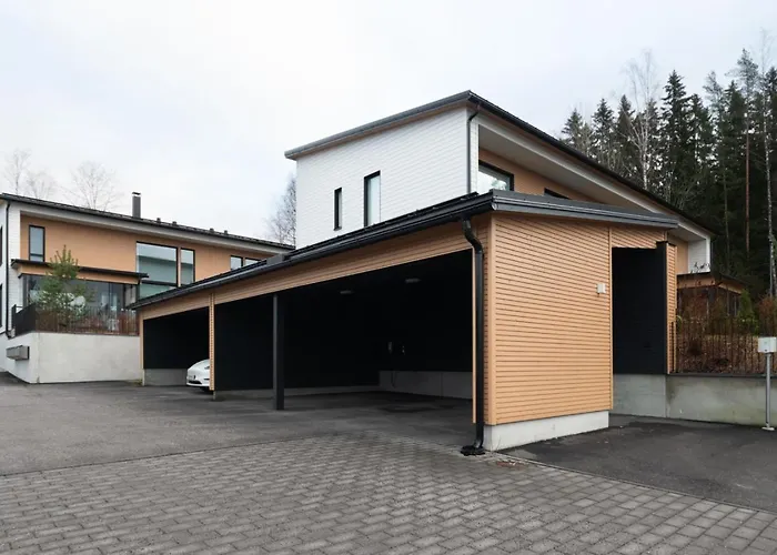 Glorious Semi-detached House, With Yard, Sauna, Parking With Charging Nyaraló *